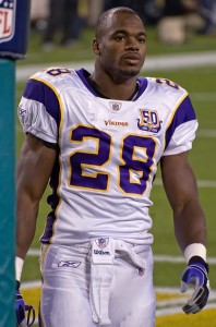 Adrian Peterson. Photo by  Mike Morbeck - Flickr: Adrian Peterson. Licensed under Creative Commons Attribution-Share Alike 2.0 via Wikimedia Commons 