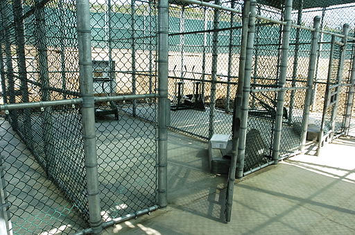 Camp 5 exercise yard, Guantánamo Bay. Photo: Michael Billings [Public domain], via Wikimedia Commons
