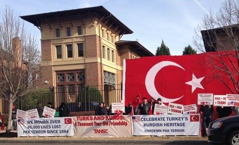 Supporters of Turkey's position take aim at the Kurdish Vigil across the street in Washington, DC. Image via Twitter.